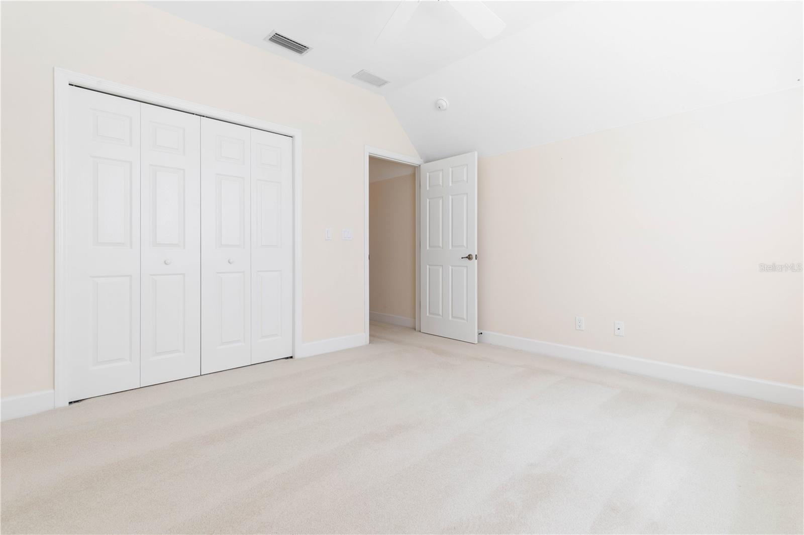 4004 ACOMA DR