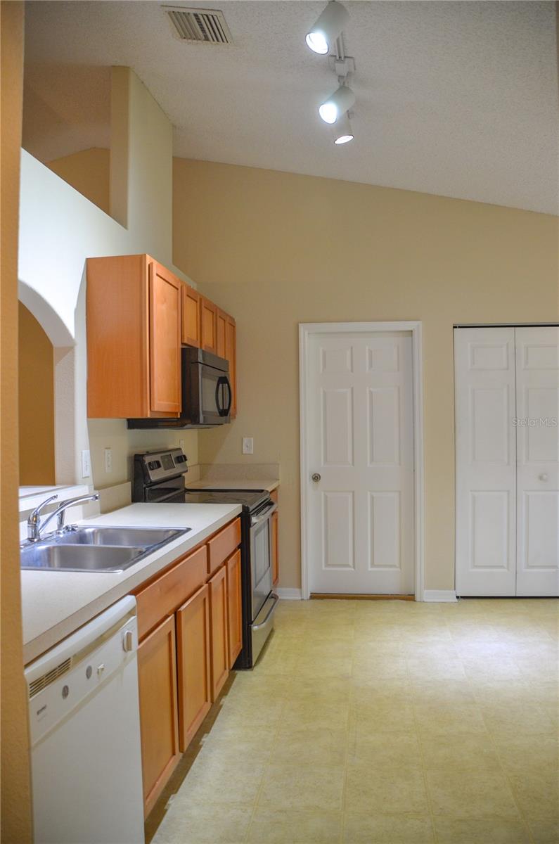 108 PATRIC DR