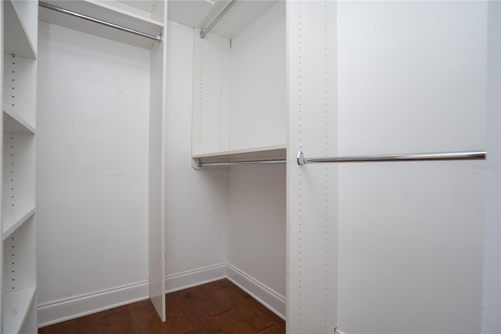 19 AVENUE DE LA MER #205