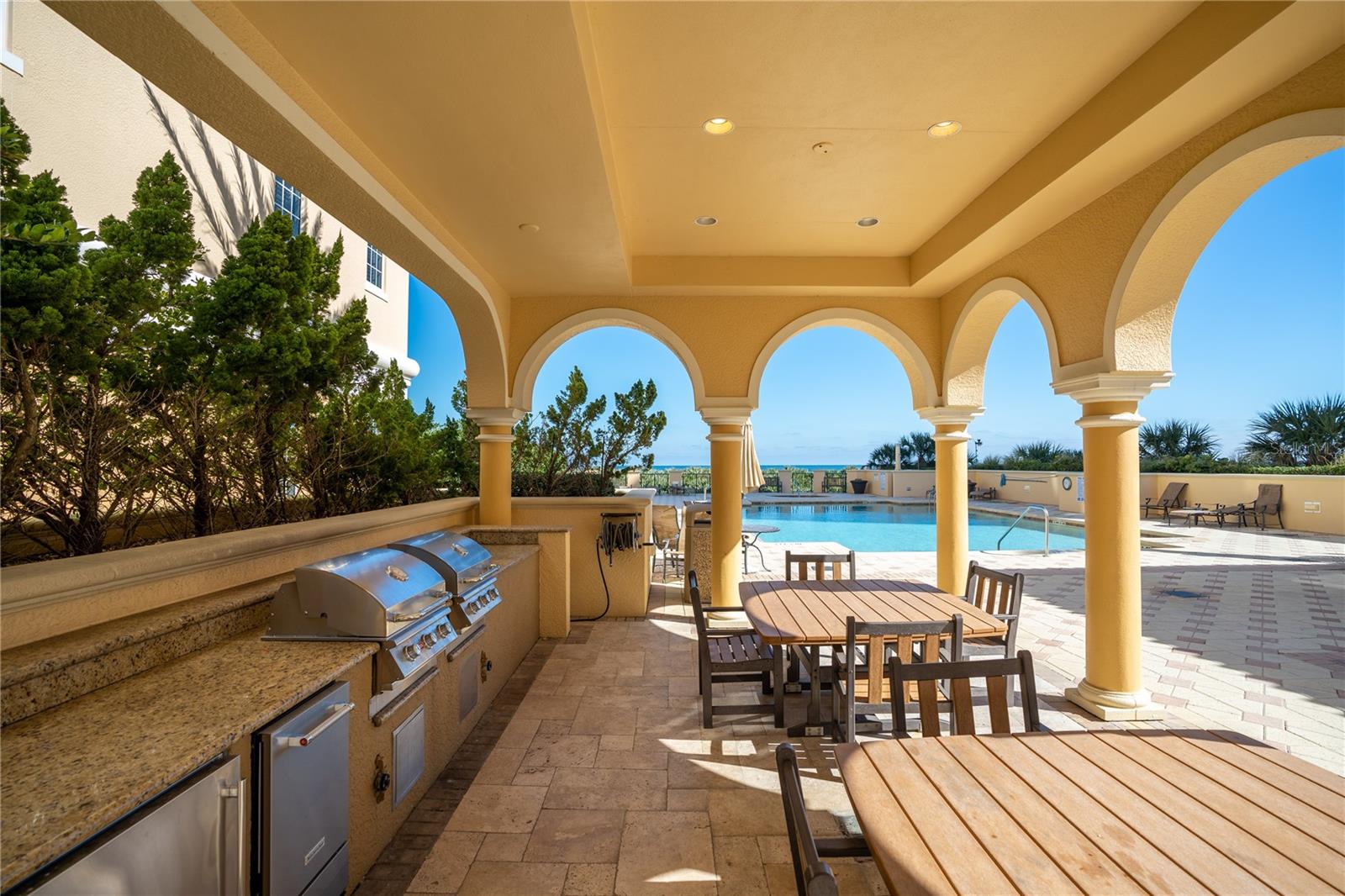 19 AVENUE DE LA MER #205
