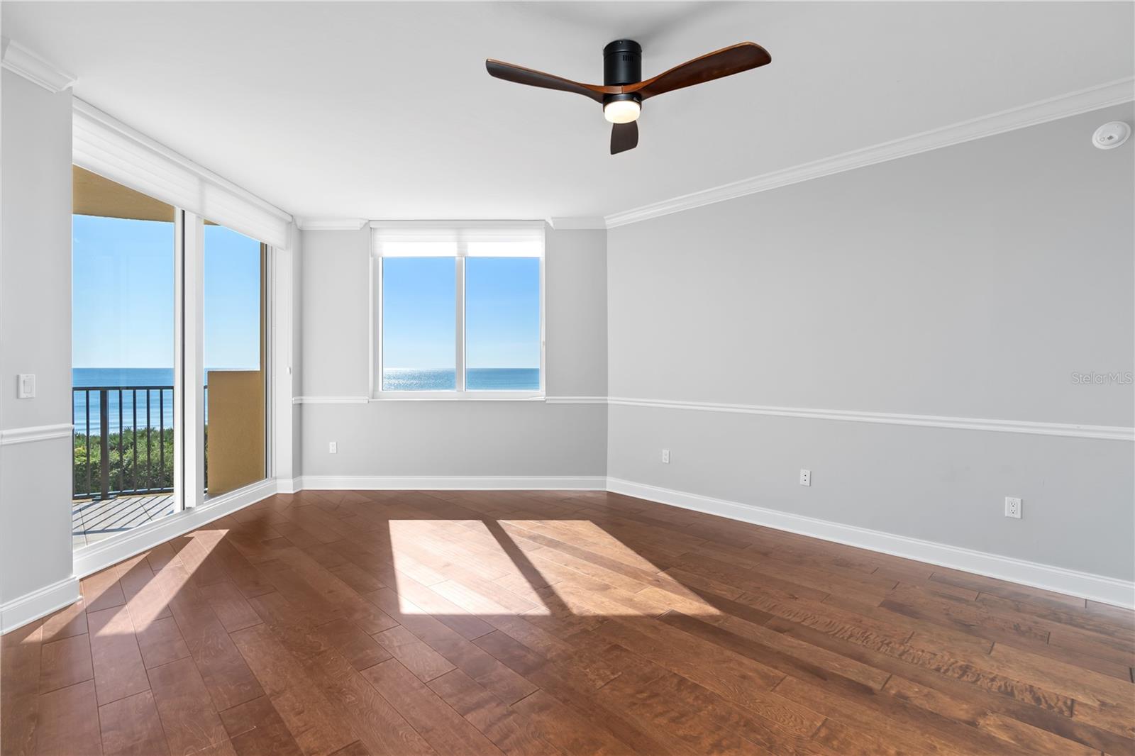 19 AVENUE DE LA MER #205