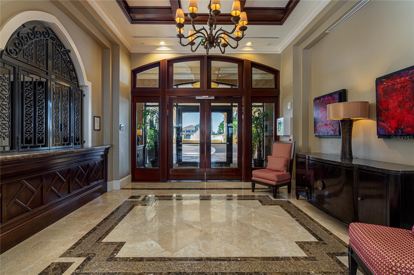 19 AVENUE DE LA MER #205