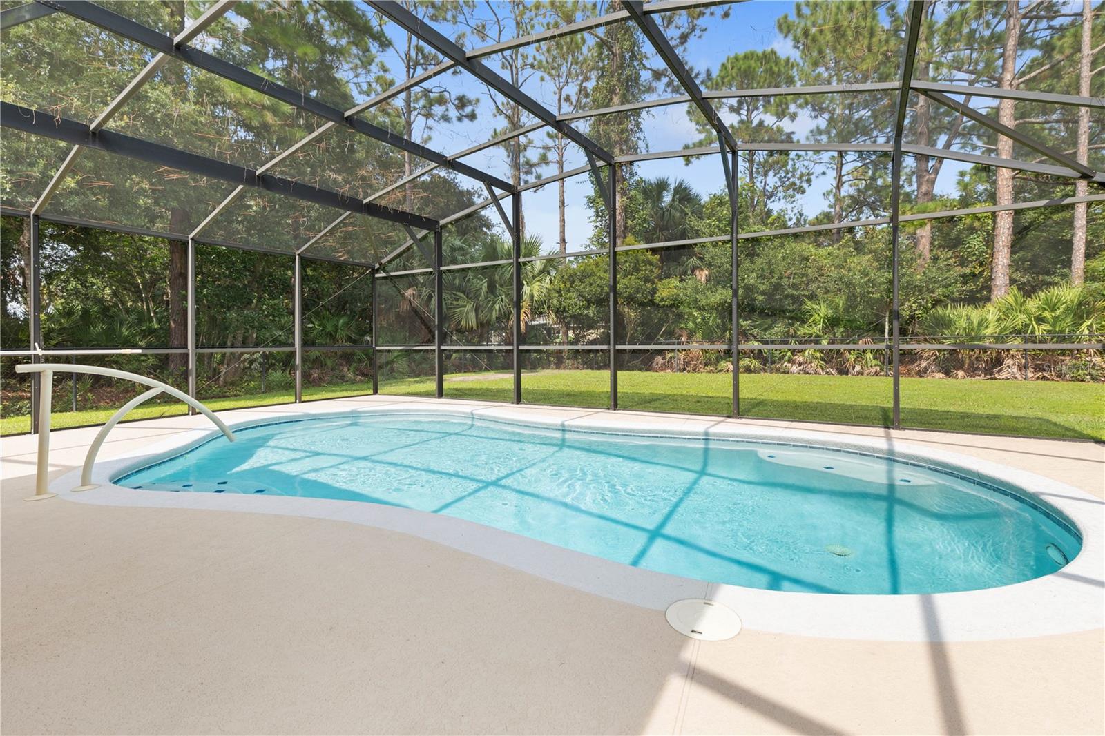 61 PINE CREST LN