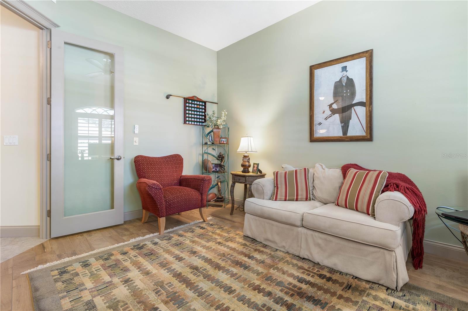52 LAGARE ST