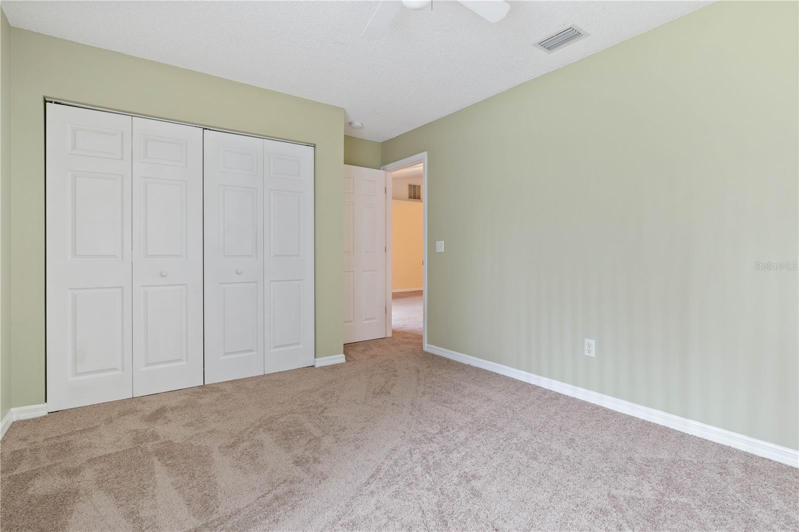23 EMPIRE LN