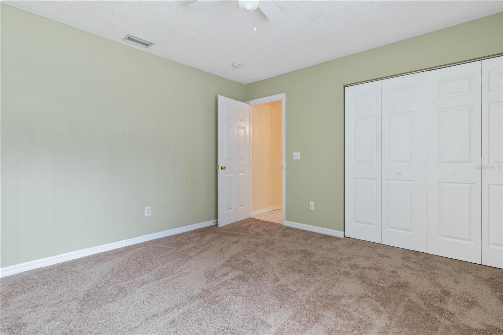 23 EMPIRE LN
