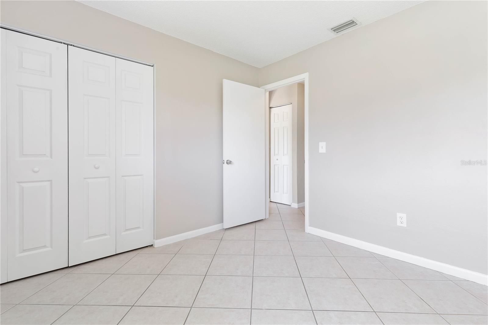 24 BLARE CASTLE DR