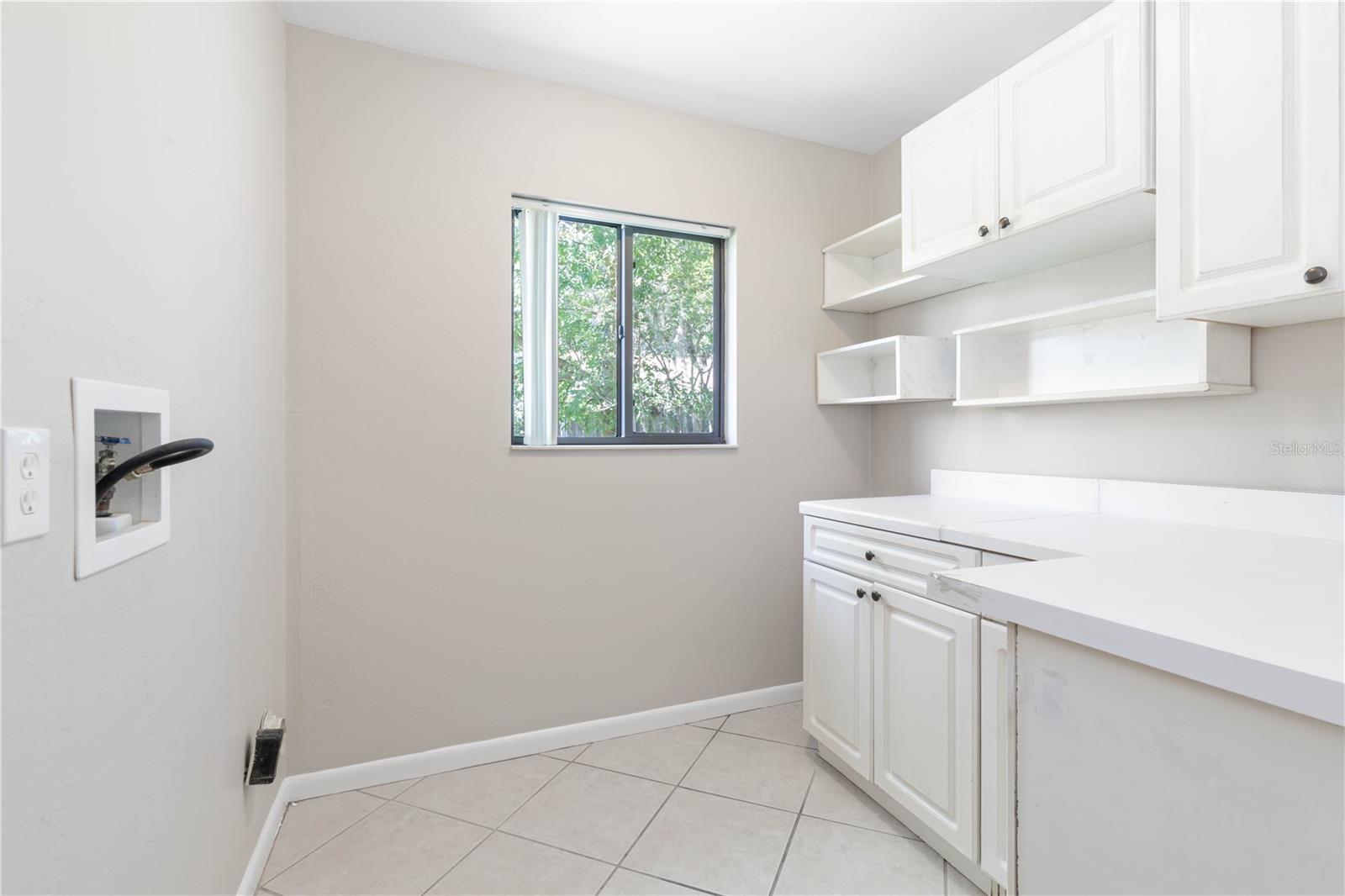 24 BLARE CASTLE DR