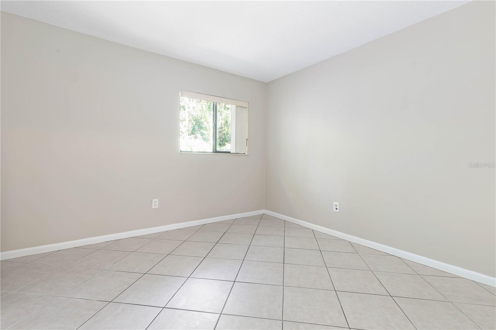 24 BLARE CASTLE DR