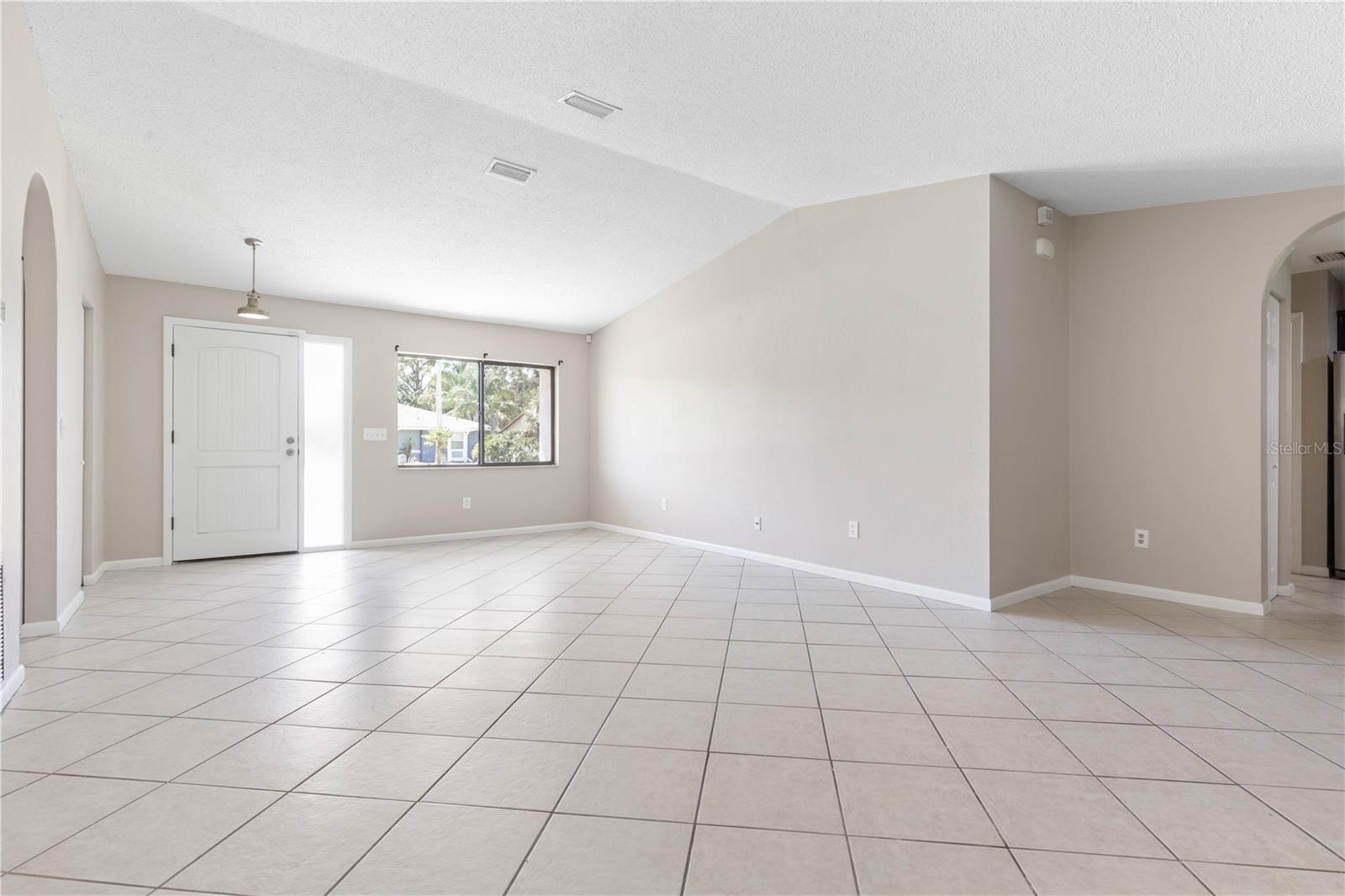 24 BLARE CASTLE DR