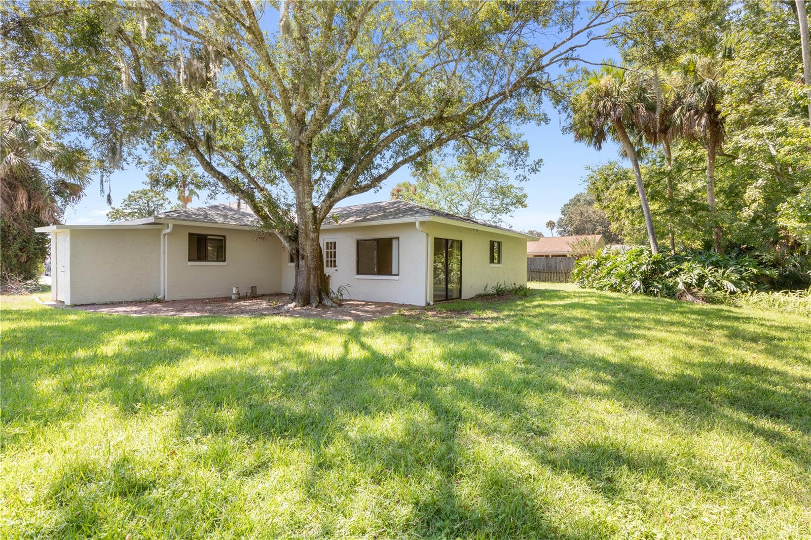 24 BLARE CASTLE DR