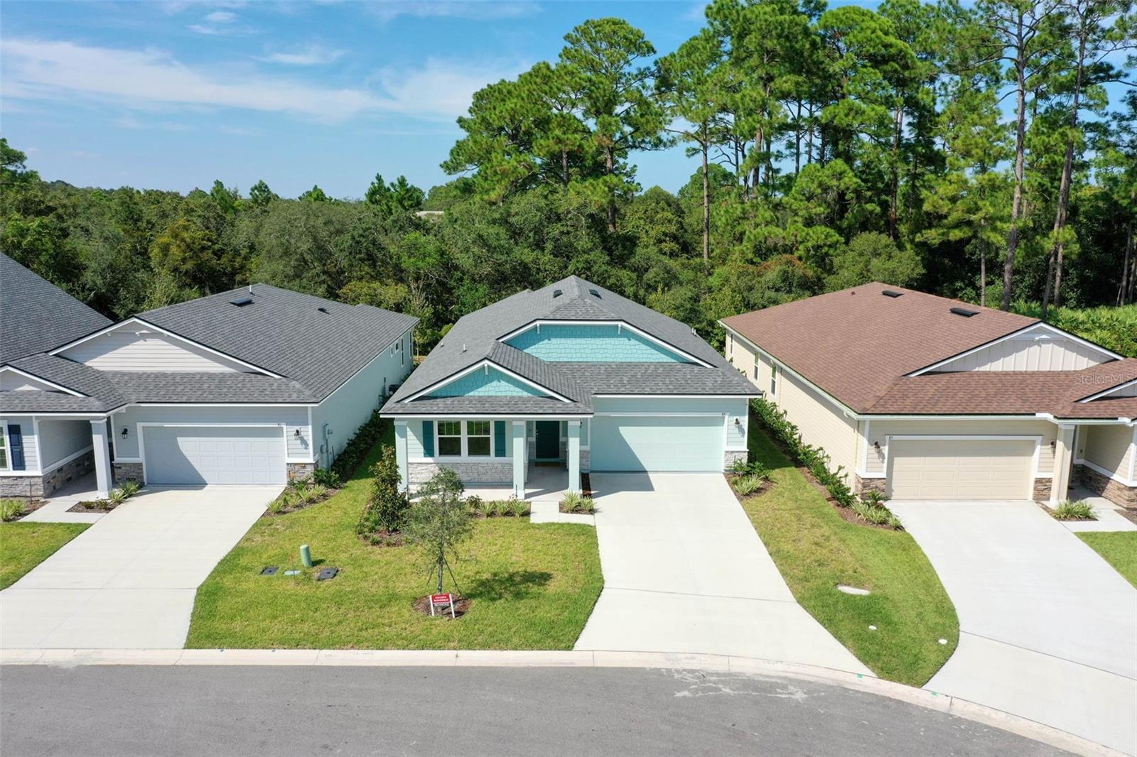 83 MOANA CT N