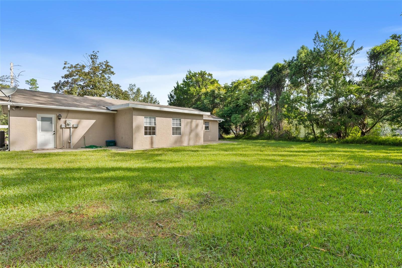 2 BEACHWAY DR