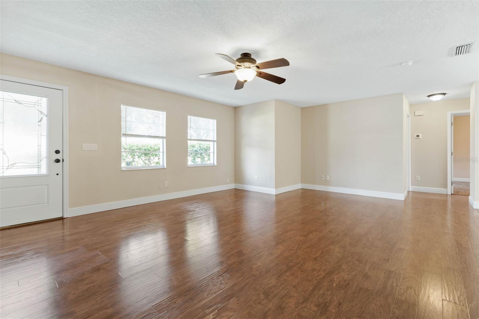 2 BEACHWAY DR