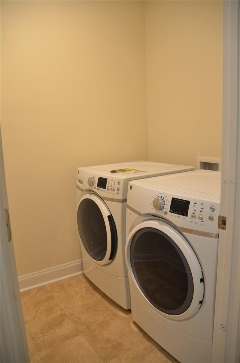 23 LEWISDALE LN