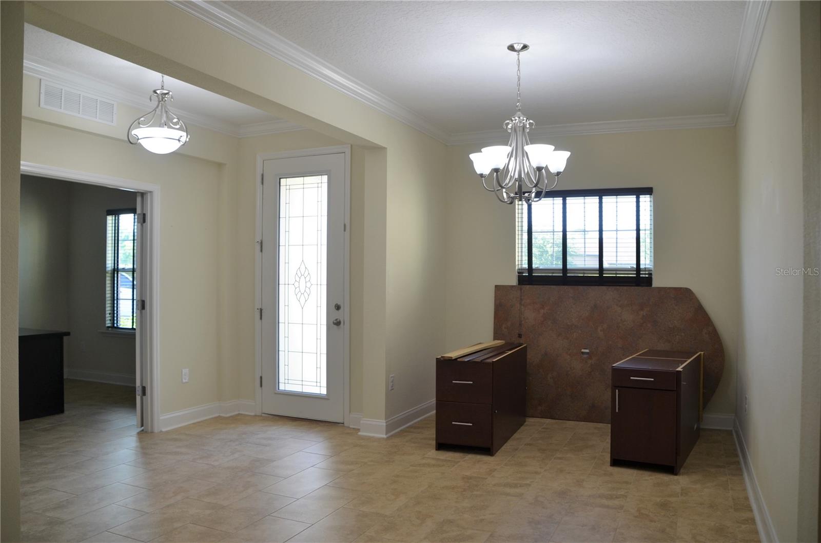 23 LEWISDALE LN