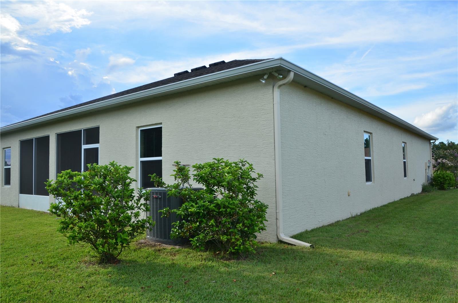 23 LEWISDALE LN