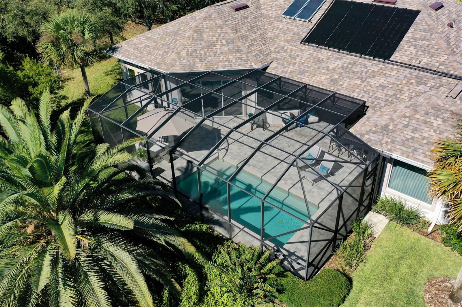 4 EASTLAKE DR