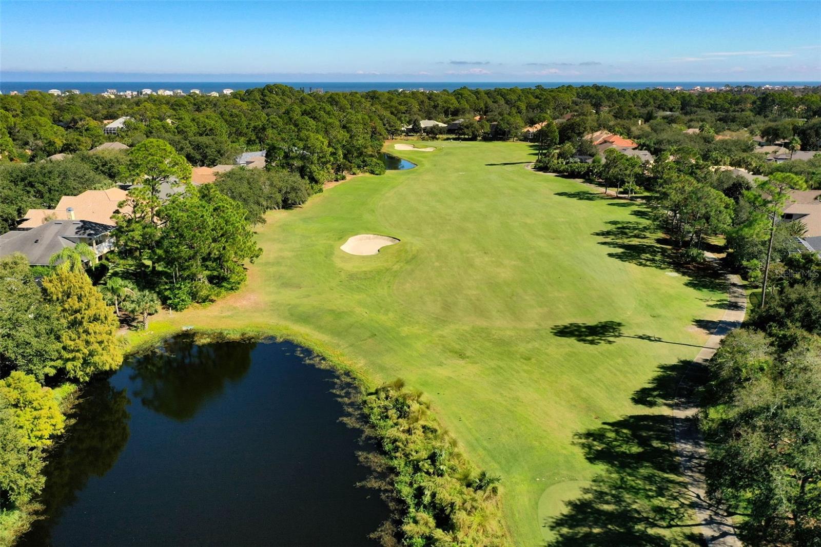 4 EASTLAKE DR