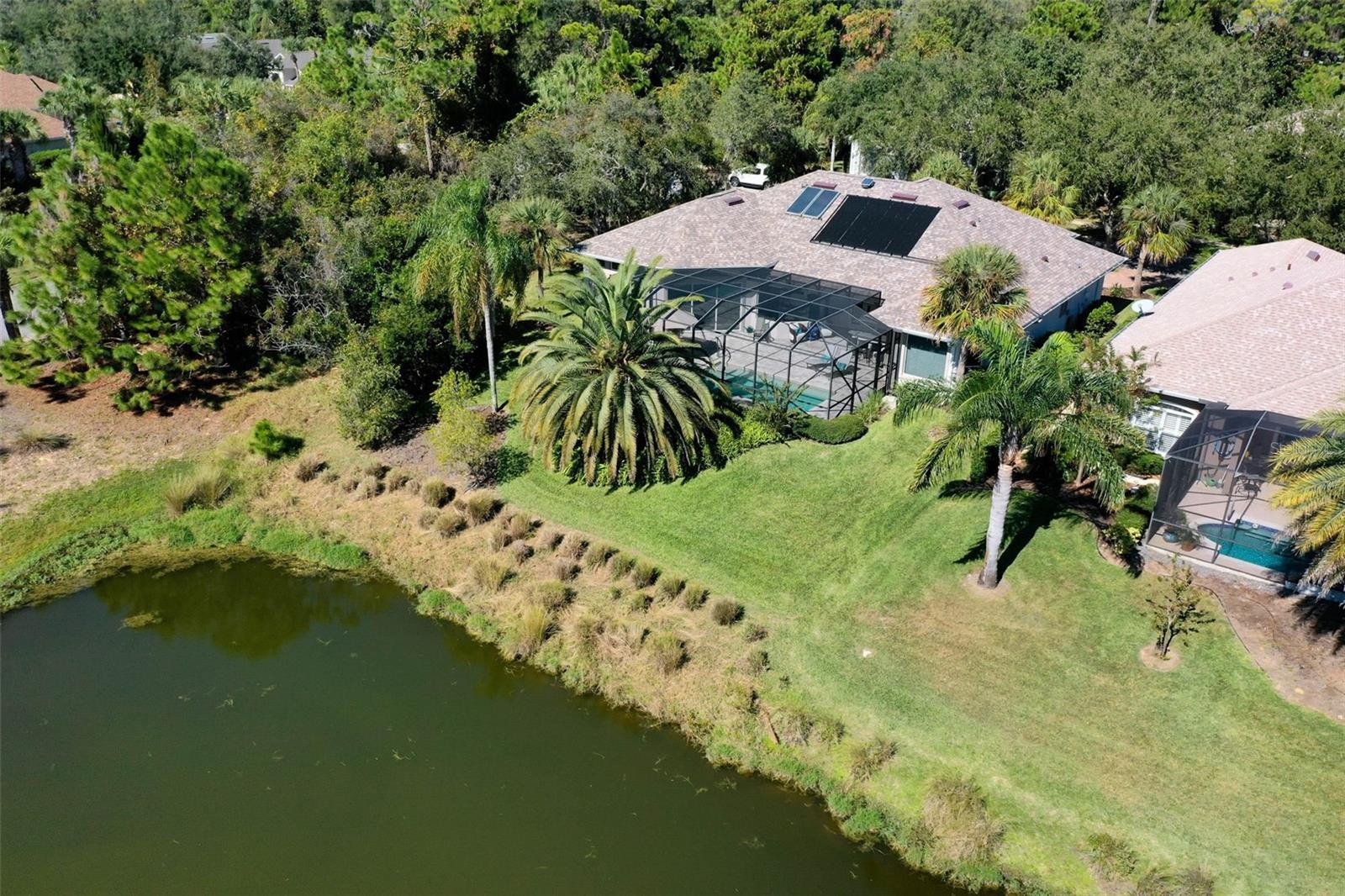 4 EASTLAKE DR