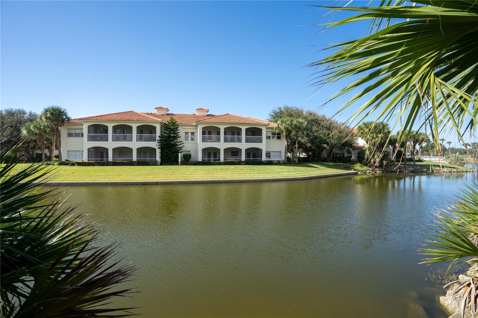 11 VISCAYA LN