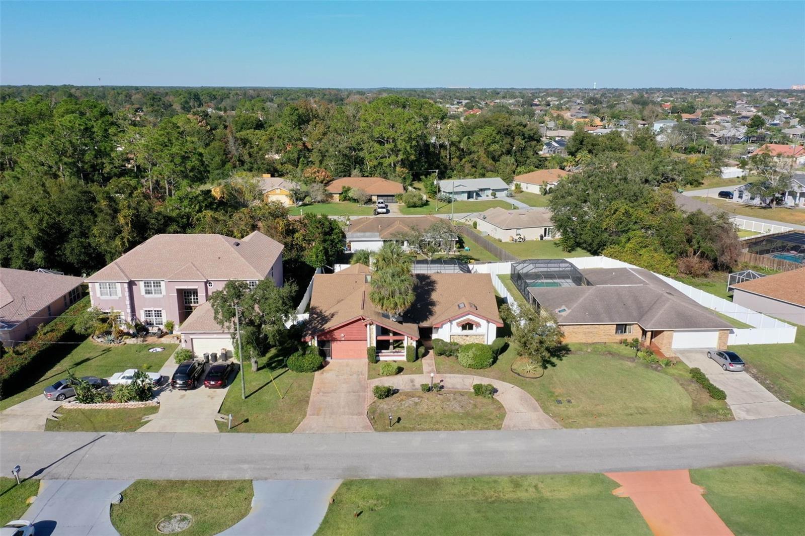 14 FOLSON LN
