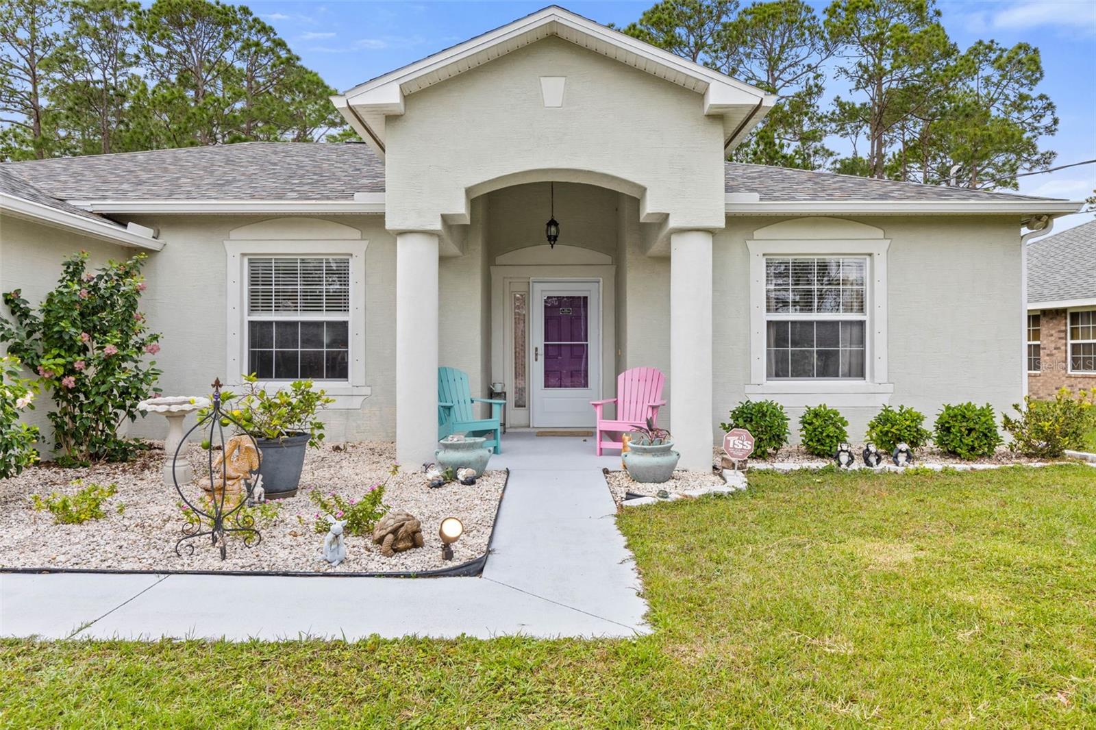 60 RYECLIFFE DR