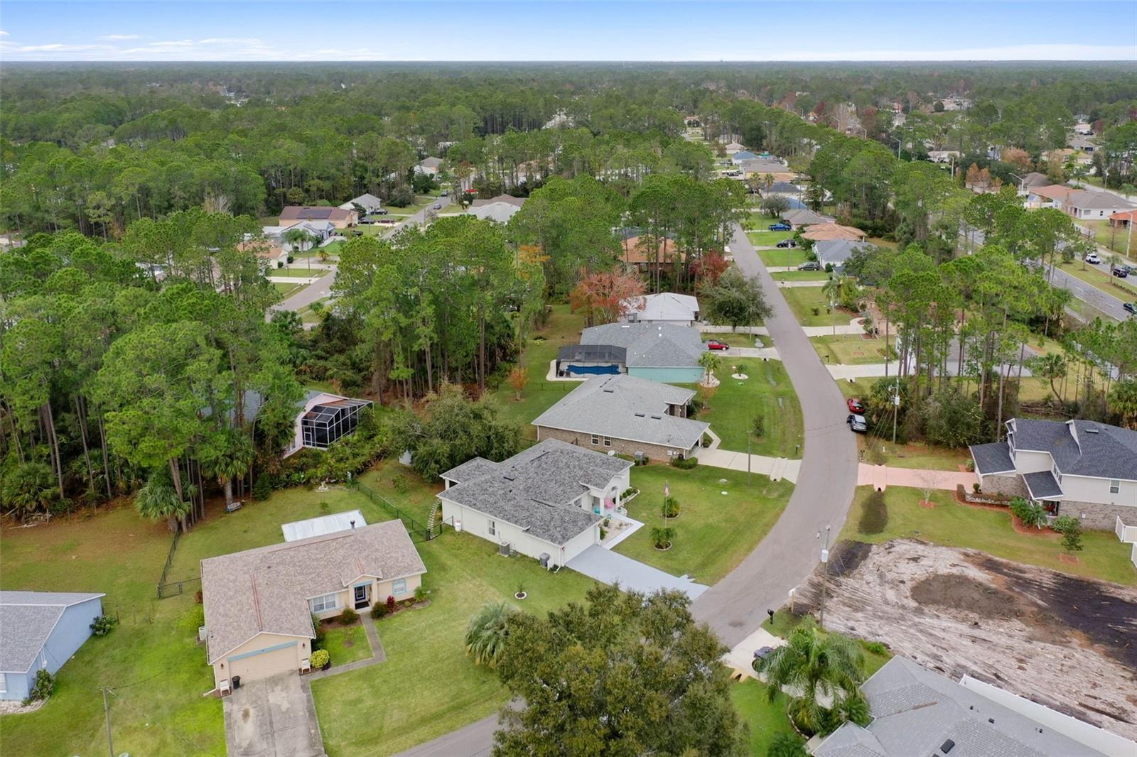 60 RYECLIFFE DR