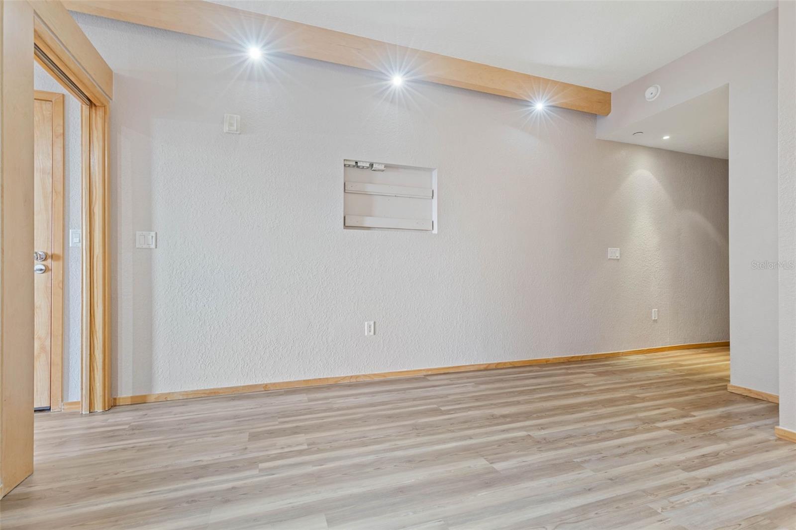 101 PALM HARBOR PKWY #C231- B