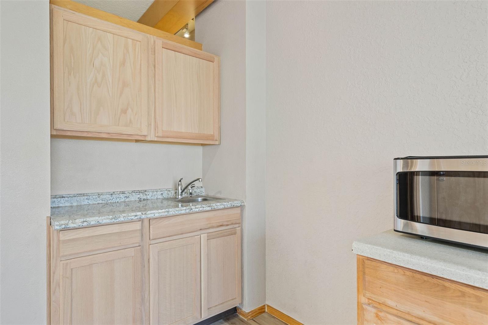 101 PALM HARBOR PKWY #C231- B