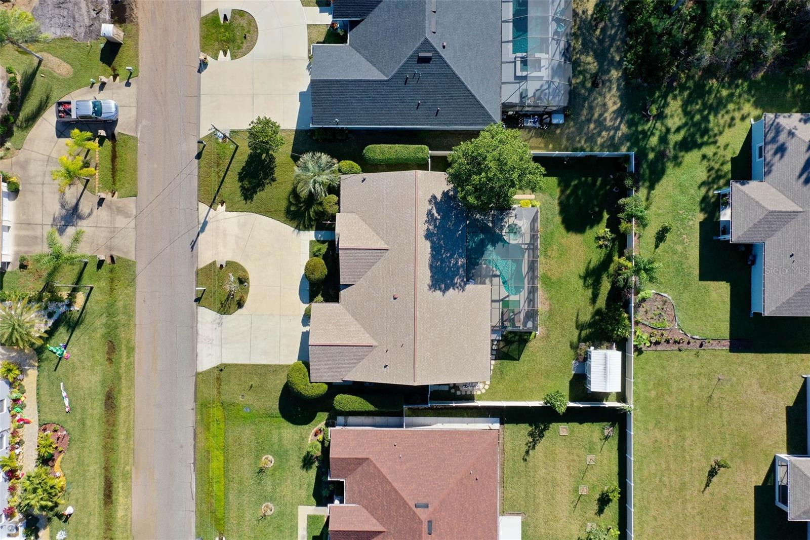 14 FELTON LN