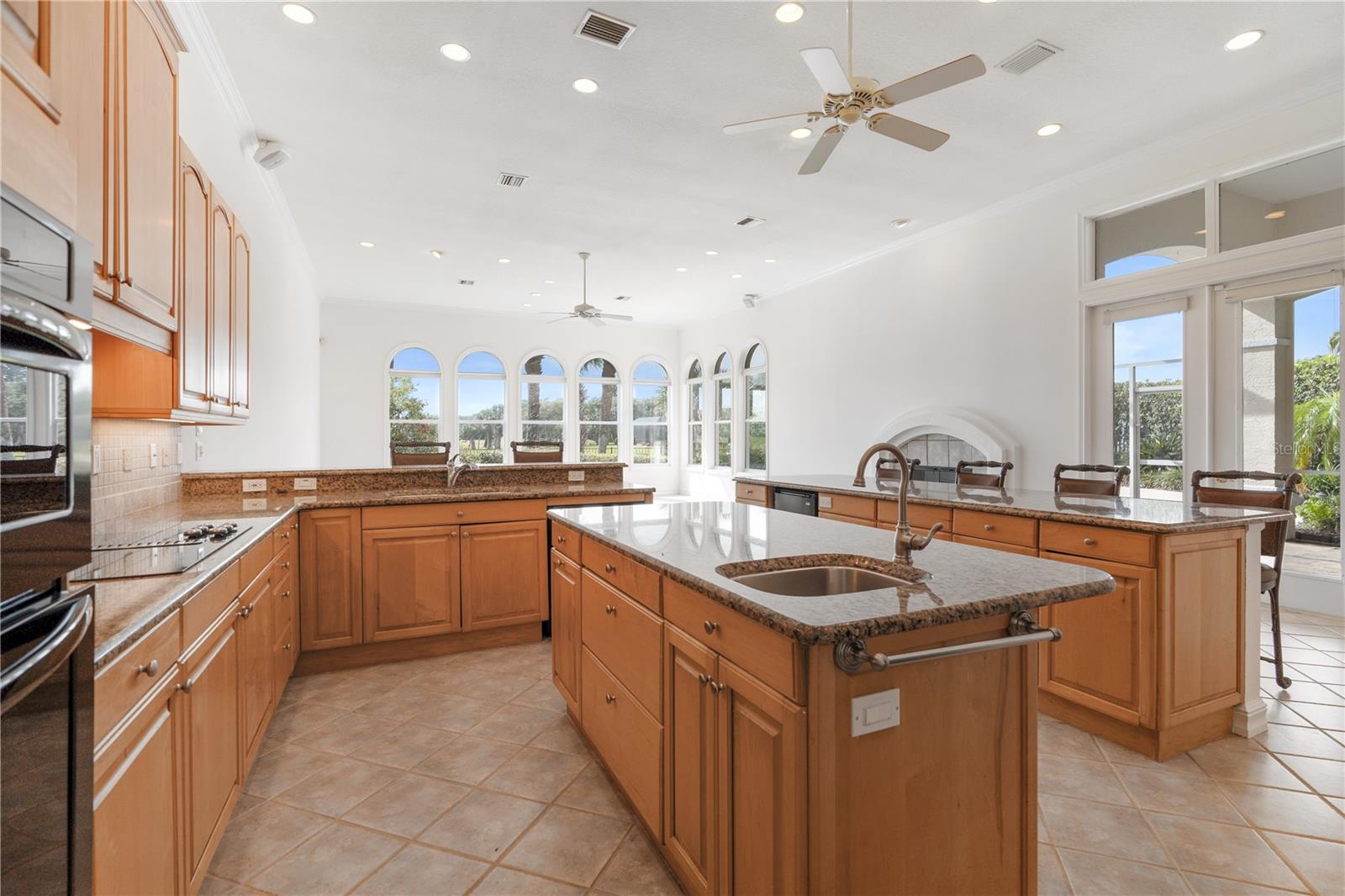 25 MARBELLA CT