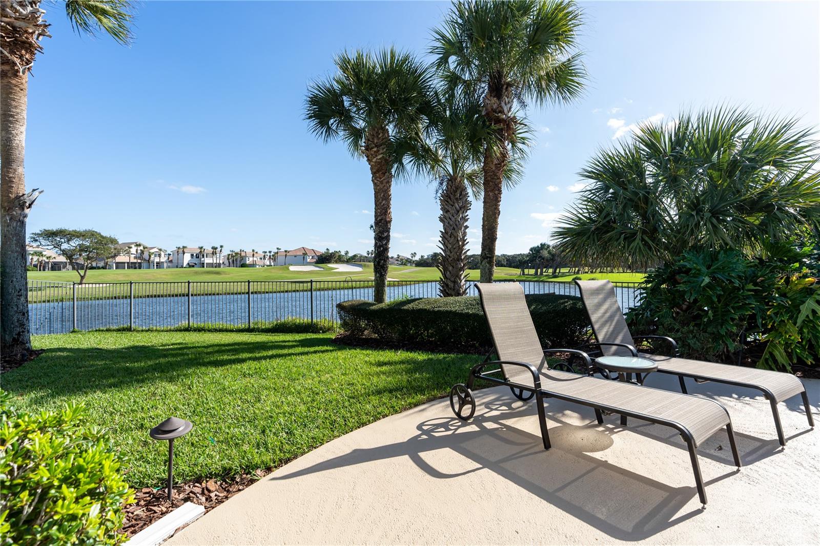 25 MARBELLA CT