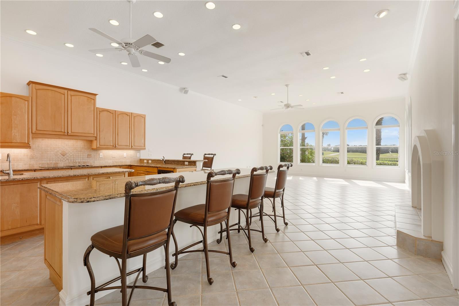 25 MARBELLA CT