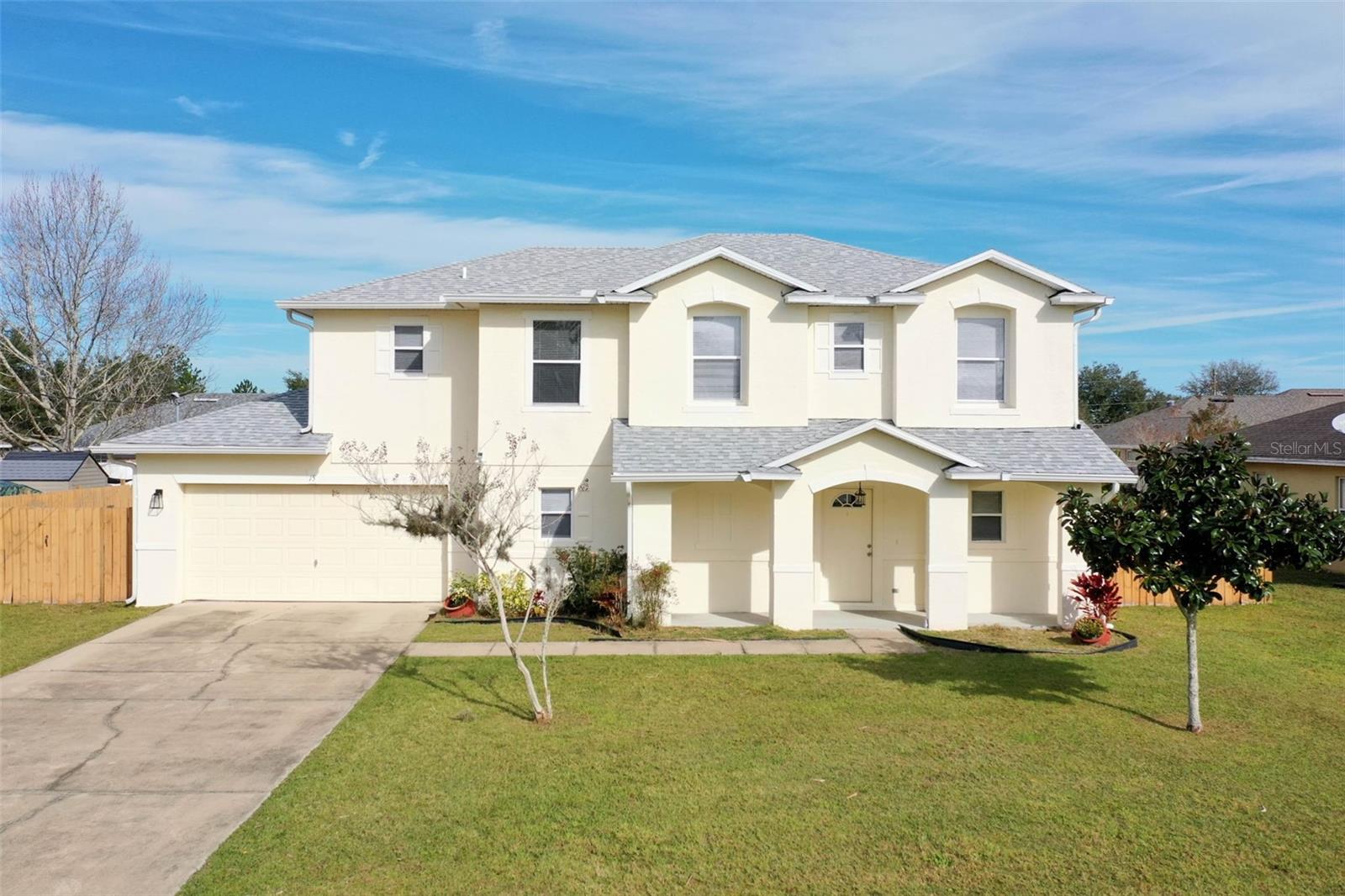 15 LOUVET LN