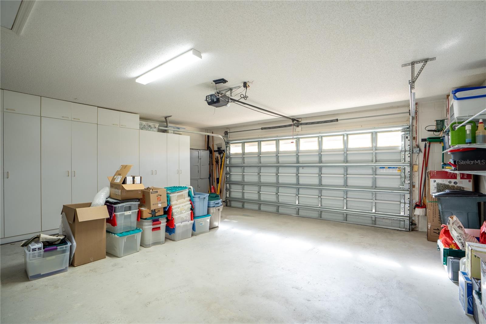 2 LAGUNA CT