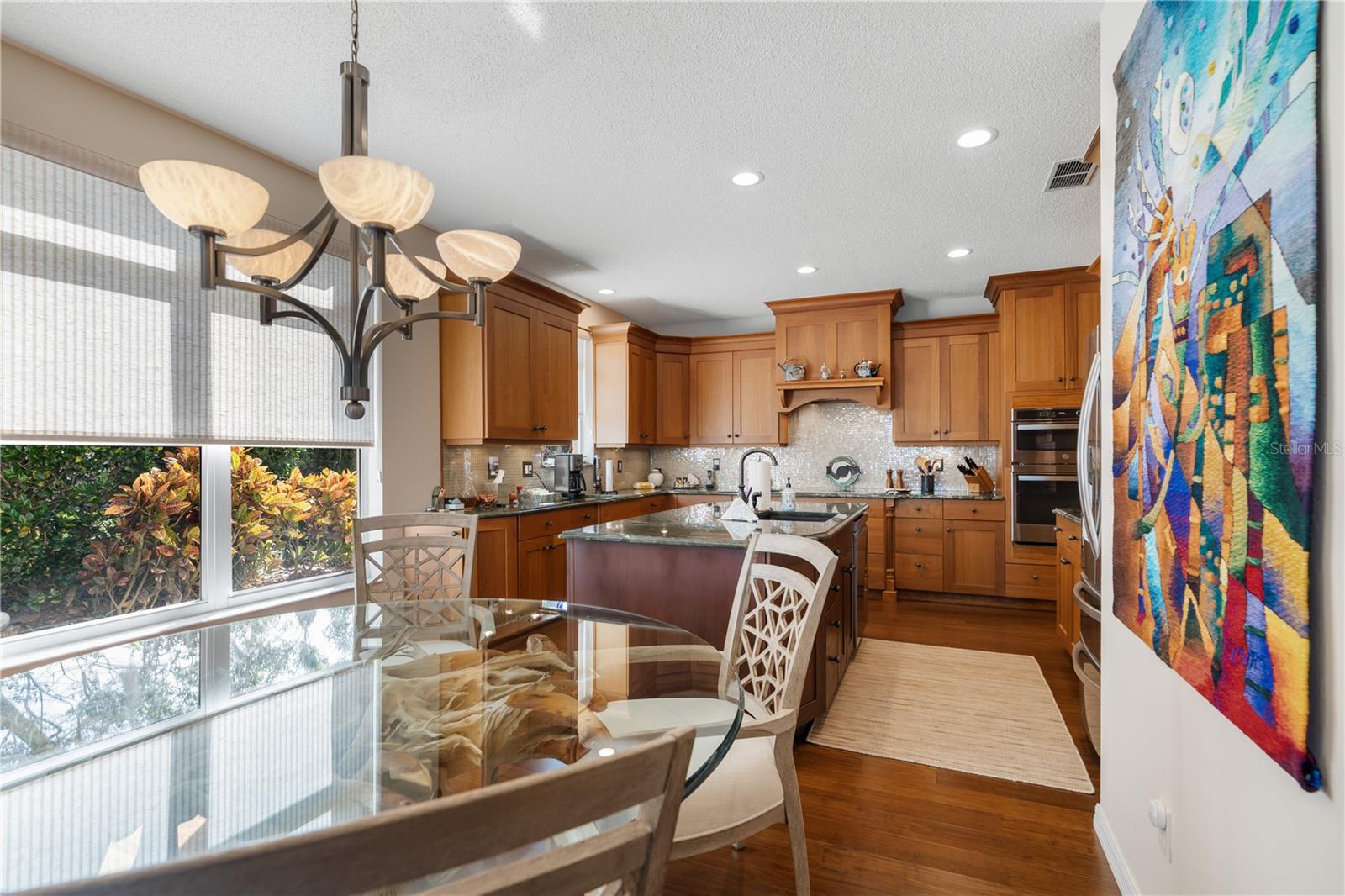 2 LAGUNA CT