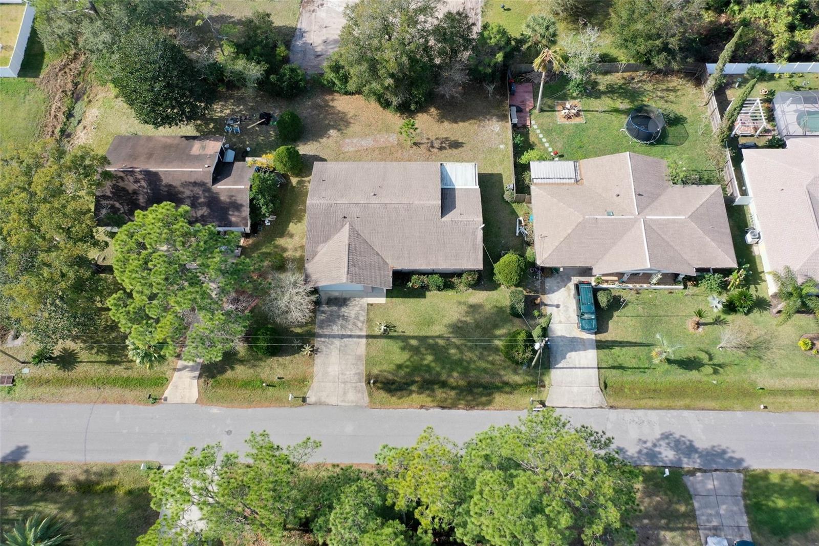 28 FORDHAM LN