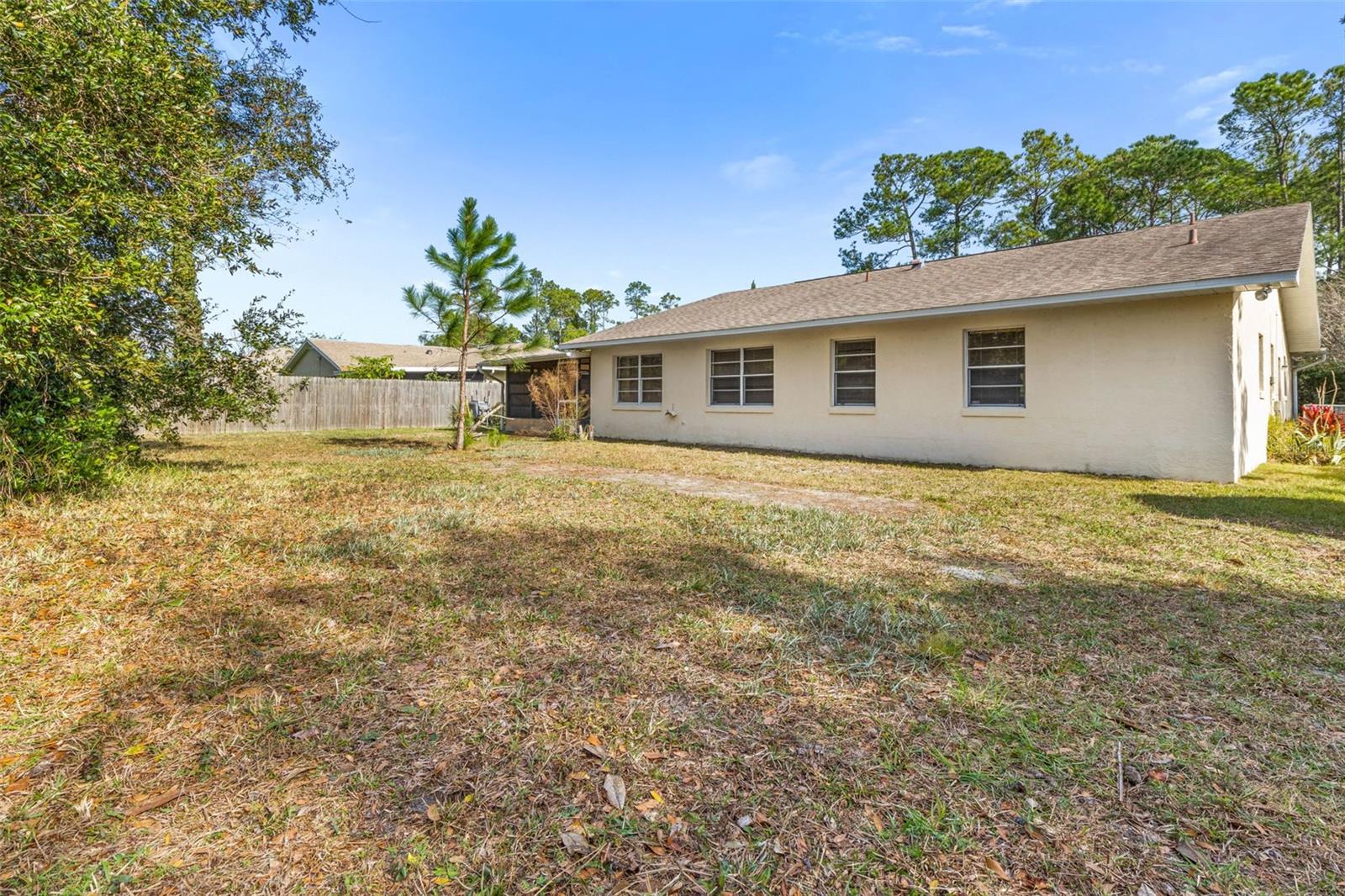 28 FORDHAM LN