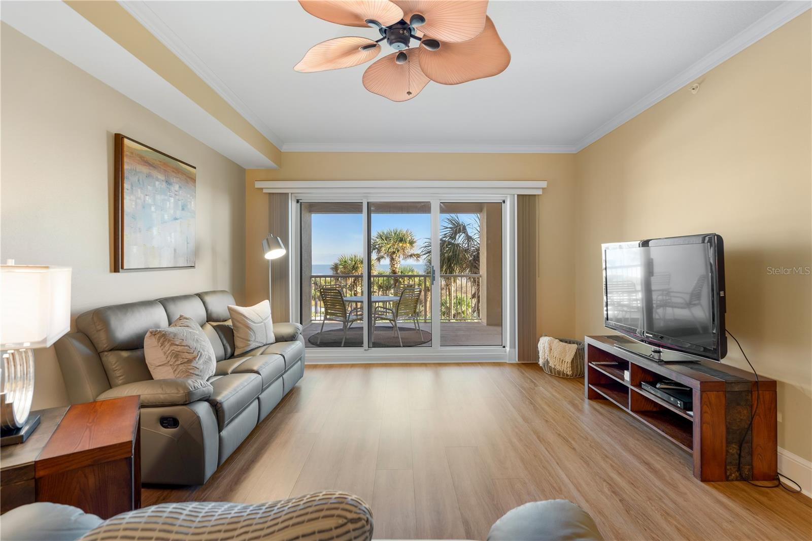 15 AVENUE DE LA MER #2204