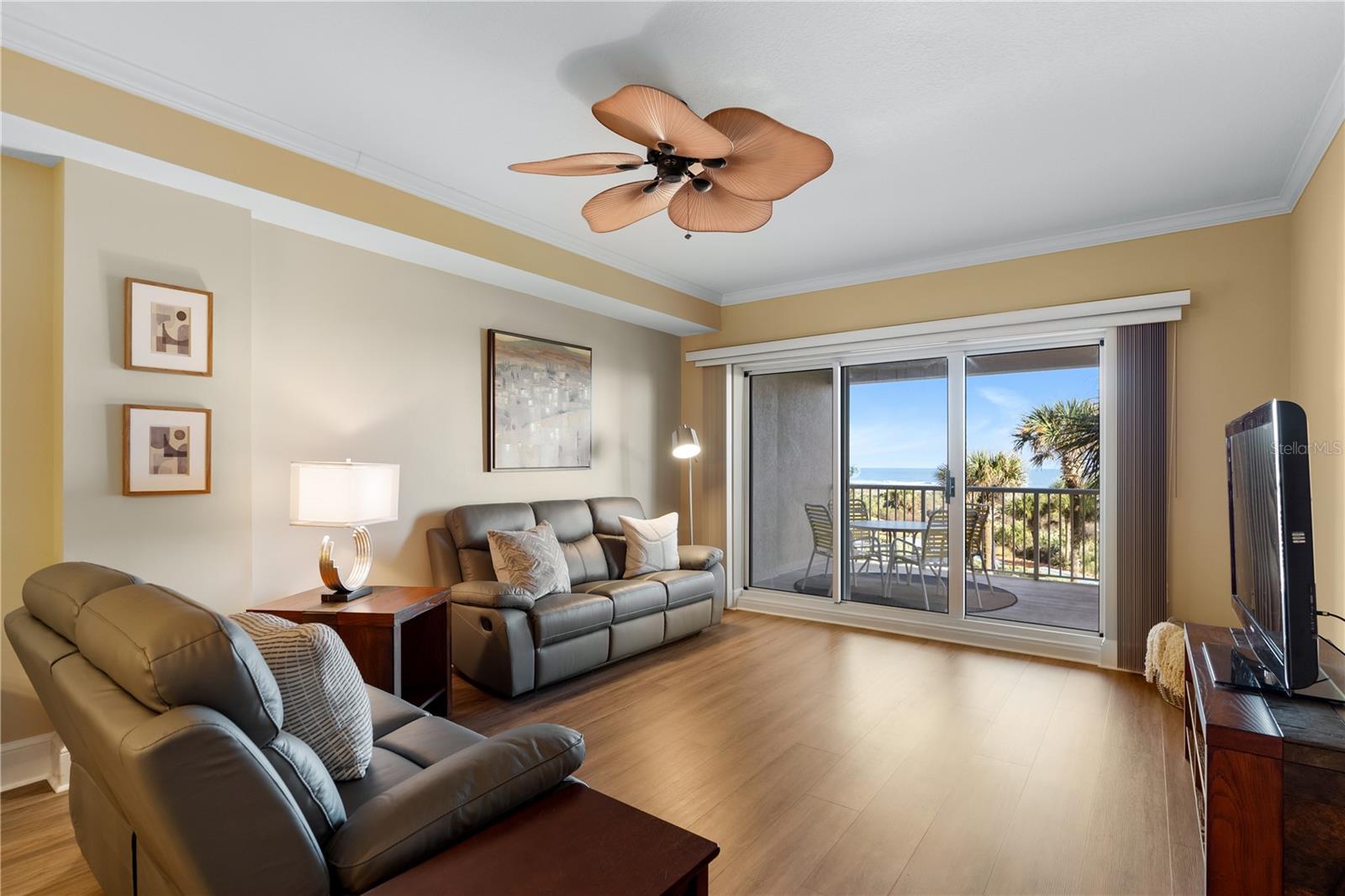15 AVENUE DE LA MER #2204
