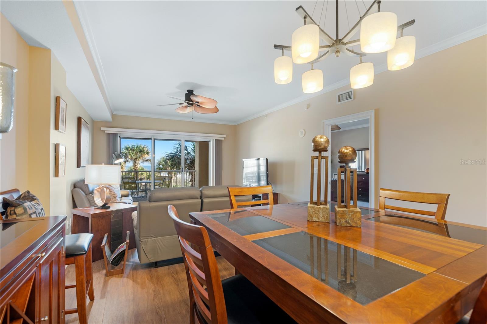 15 AVENUE DE LA MER #2204