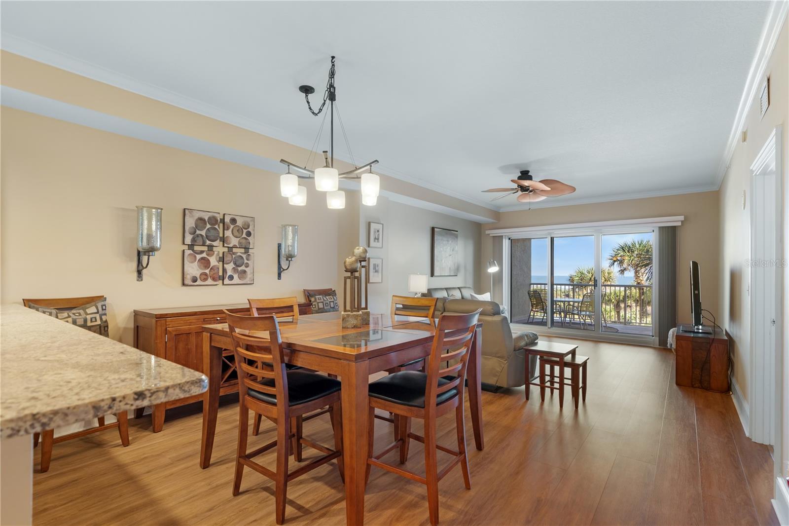 15 AVENUE DE LA MER #2204