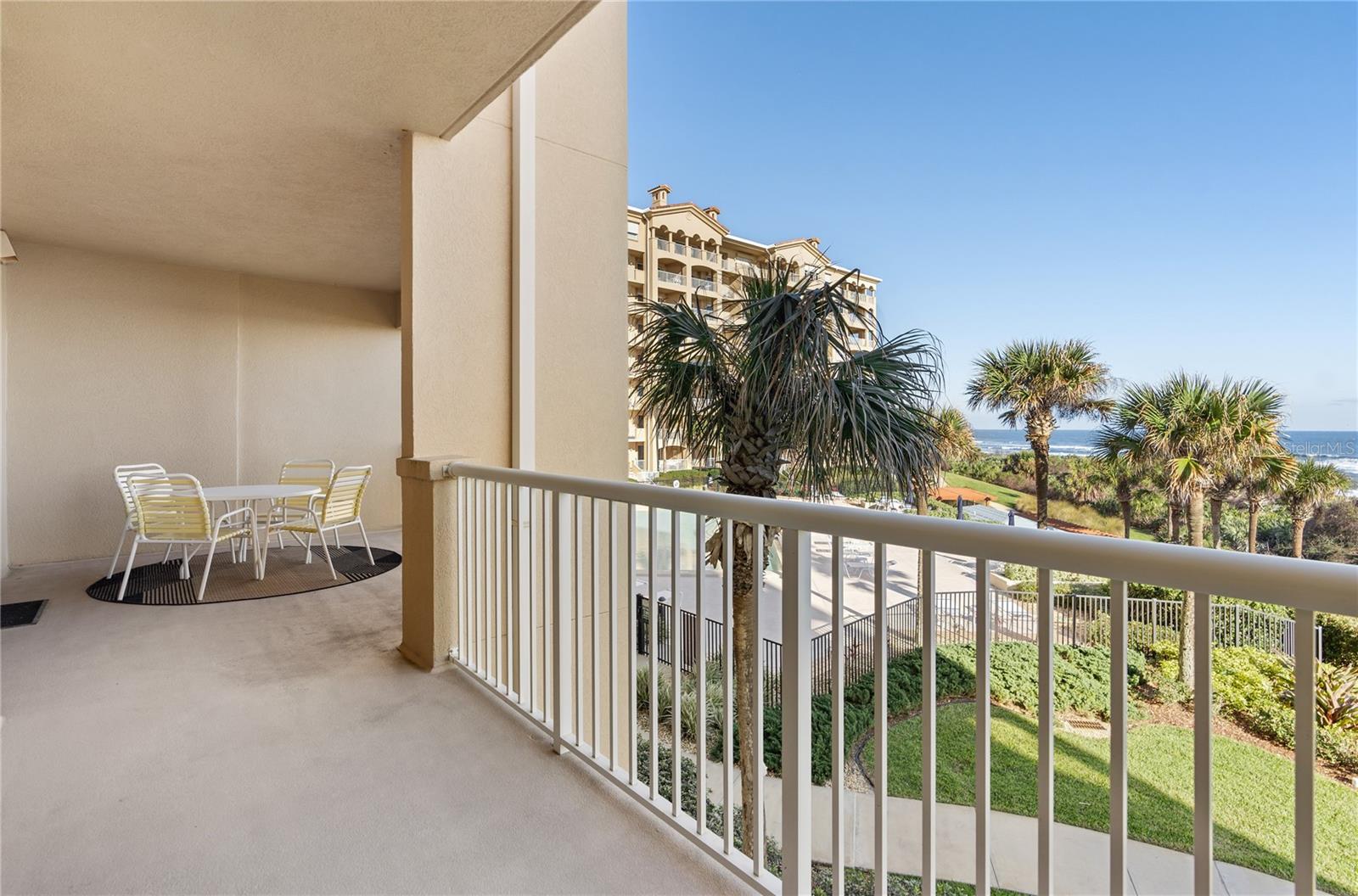 15 AVENUE DE LA MER #2204