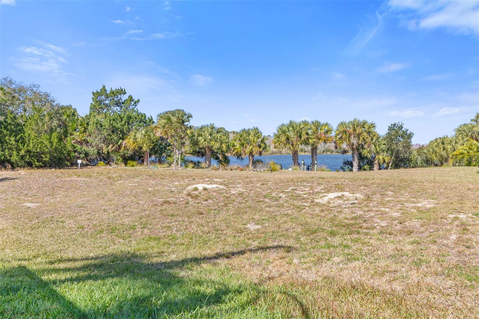 156 HERON DR