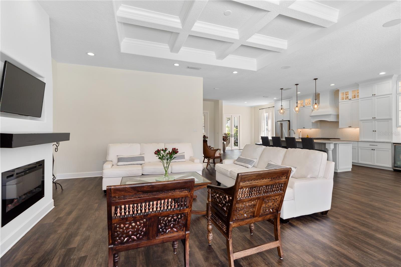 13 MONTILLA PL
