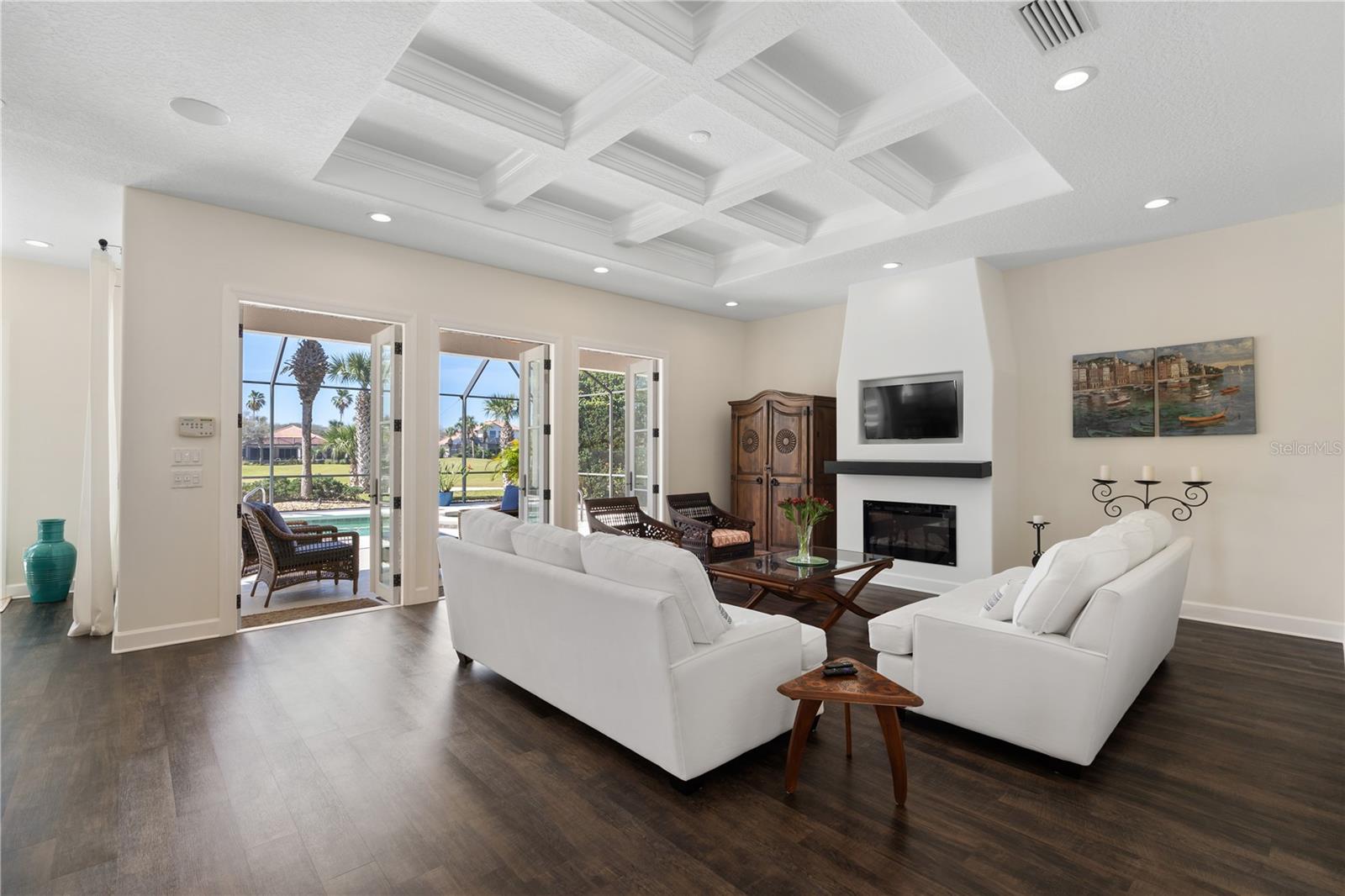 13 MONTILLA PL