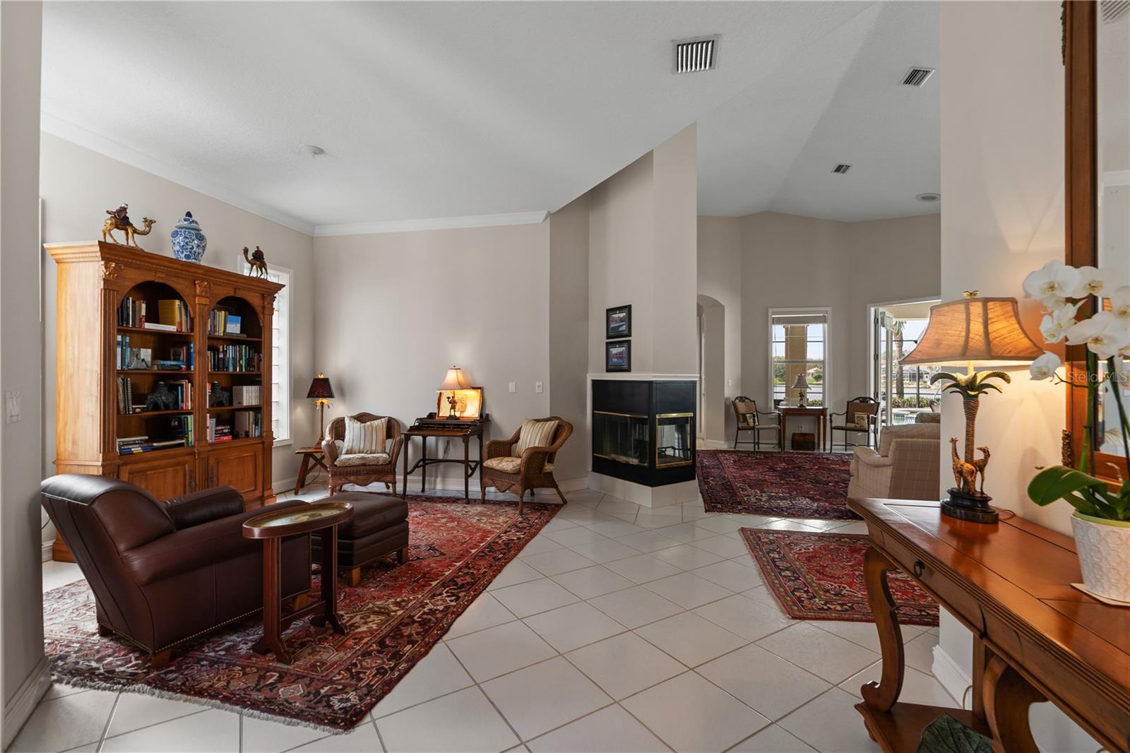 22 MARBELLA CT