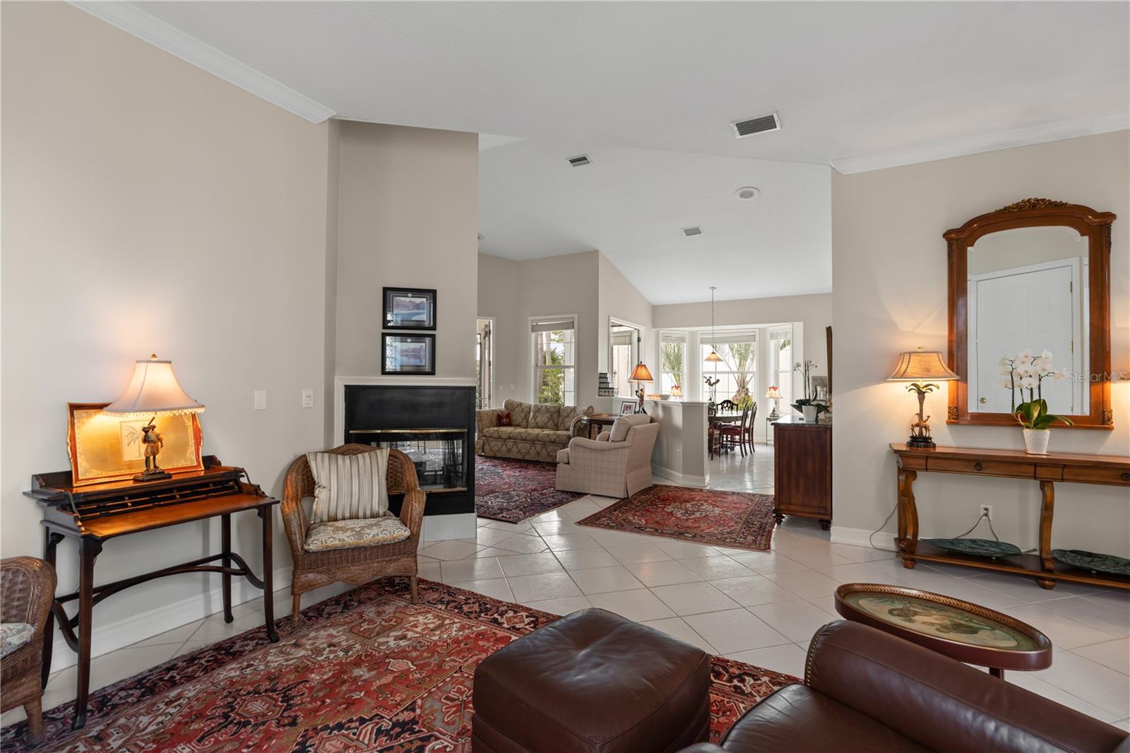 22 MARBELLA CT