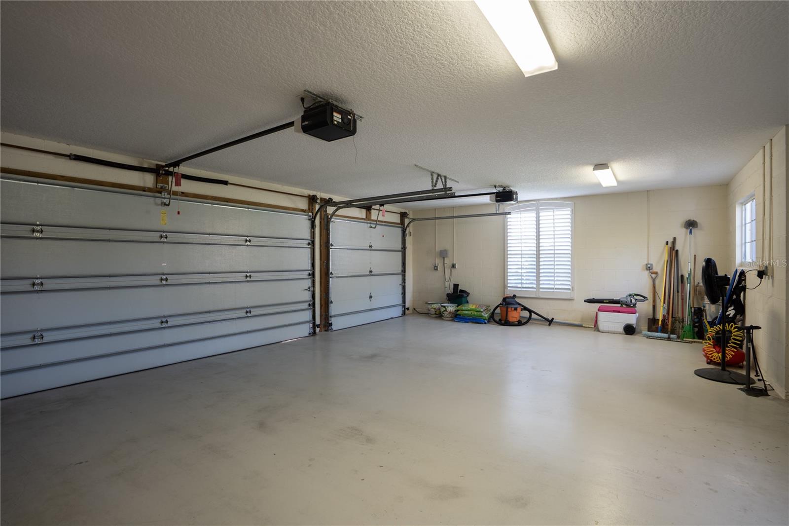 29 SAN GABRIEL LN